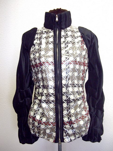 Дизайнерская Куртка с отстегивающимися рукавами