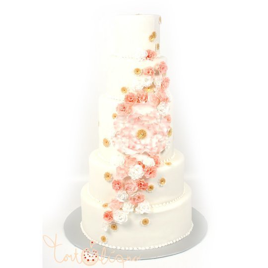 Большой свадебный торт с цветами №111