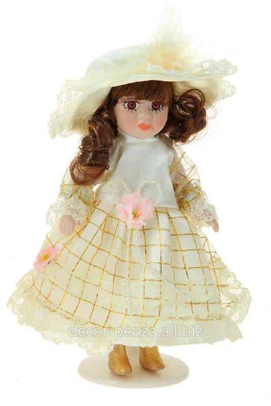 Кукла коллекционная  Наташа в клетчатом платье  19 см 136056