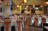 Свадебное оформление «Осенний вальс» (большой банкетный зал ресторана 