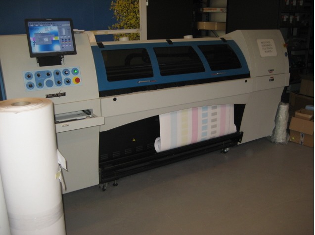 Широкоформатный гибридный УФ-принтер Teckwin TeckSmart UV1600