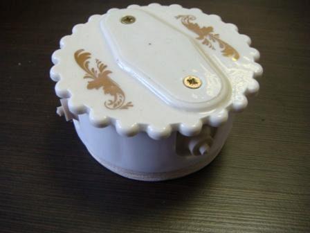Керамическая распаячная коробка в стиле Ретро для открытой проводки