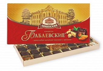 Конфеты в коробке Бабаевский Шоколадно-молочное пралине с орехами 350 г.