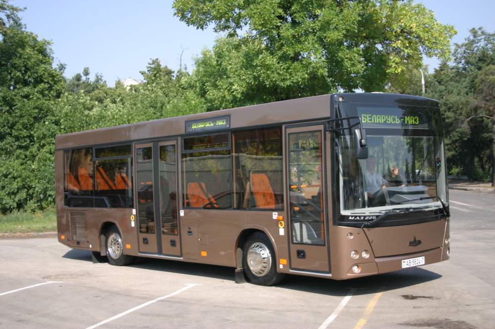 Автобус пригородный МАЗ 226068
