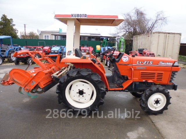 Японский минитрактор Kubota L1-215D