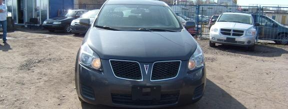 Автомобиль Pontiac Vibe