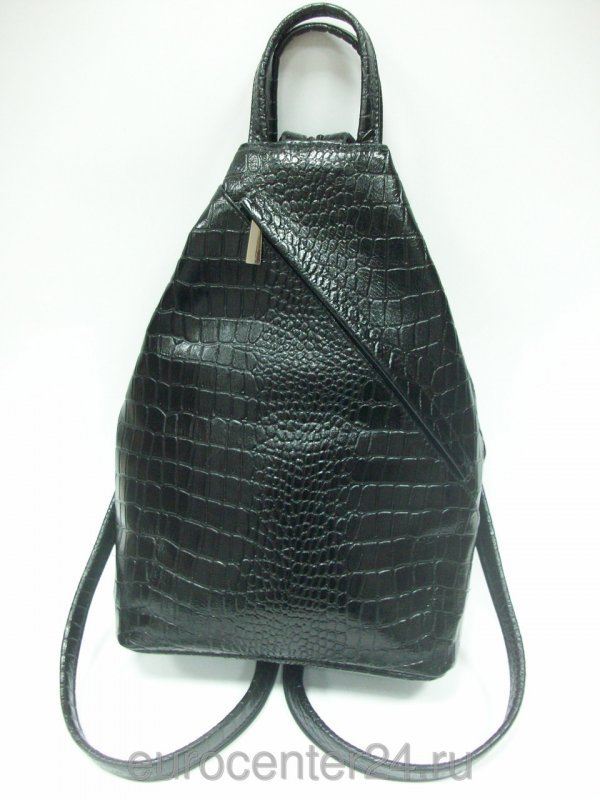 Черный женский кожаный рюкзак