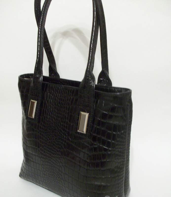 Женская черная сумка из натуральной кожи М 266