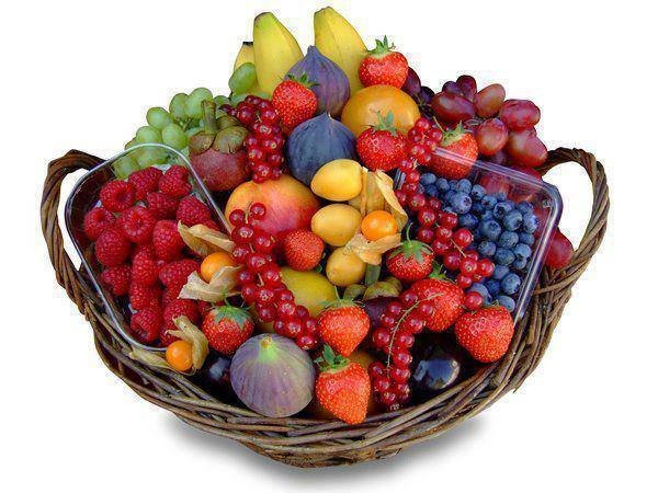 Корзины из свежих фруктов