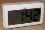 Электронные настольные часы-будильник Wendox W39A9 White