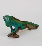 ALf 06-101 игуана на дереве - статуэтка 24 см 1 вид (48) (783696)