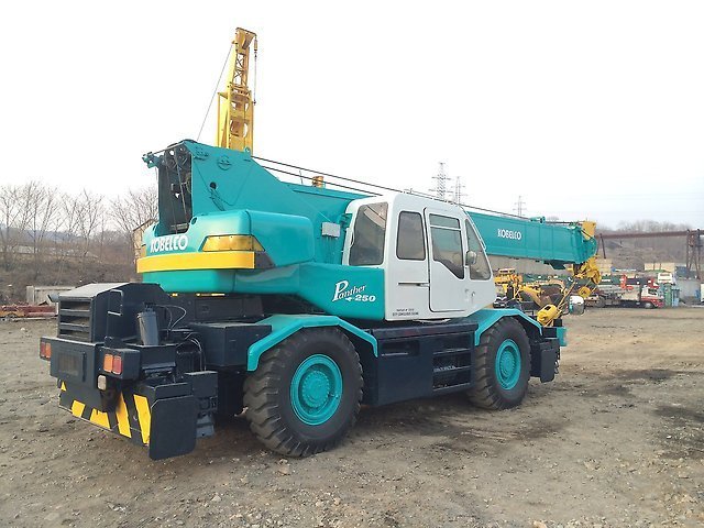 Продажа автокрана KOBELCO RK250-3 1995 года