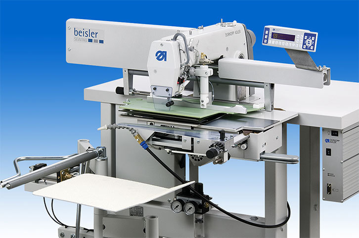 Швейная установка для изготовления вытачек и складок длинной до 150 мм 743-121-01 Sch001