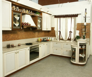 Мебель кухонная в классическом стиле
