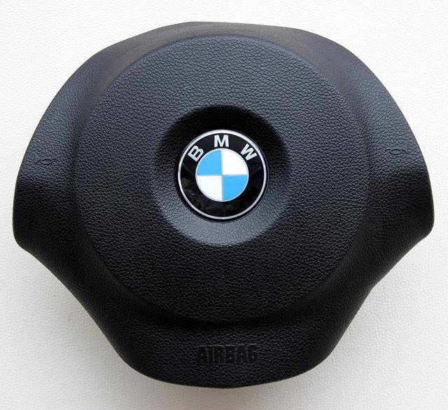 Крышка подушки безопасности водителя BMW 1 серии  E81, E87 3-х и 5-ти дверный хэтчбек