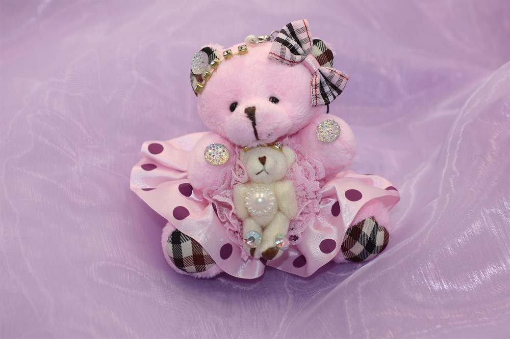Медведица в розовом платье с медвежонком М-8-1