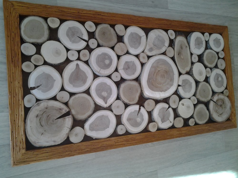 Панно настенное декоративное из деревянных спилов