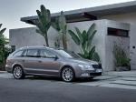 Автомобиль SKODA Superb Combi