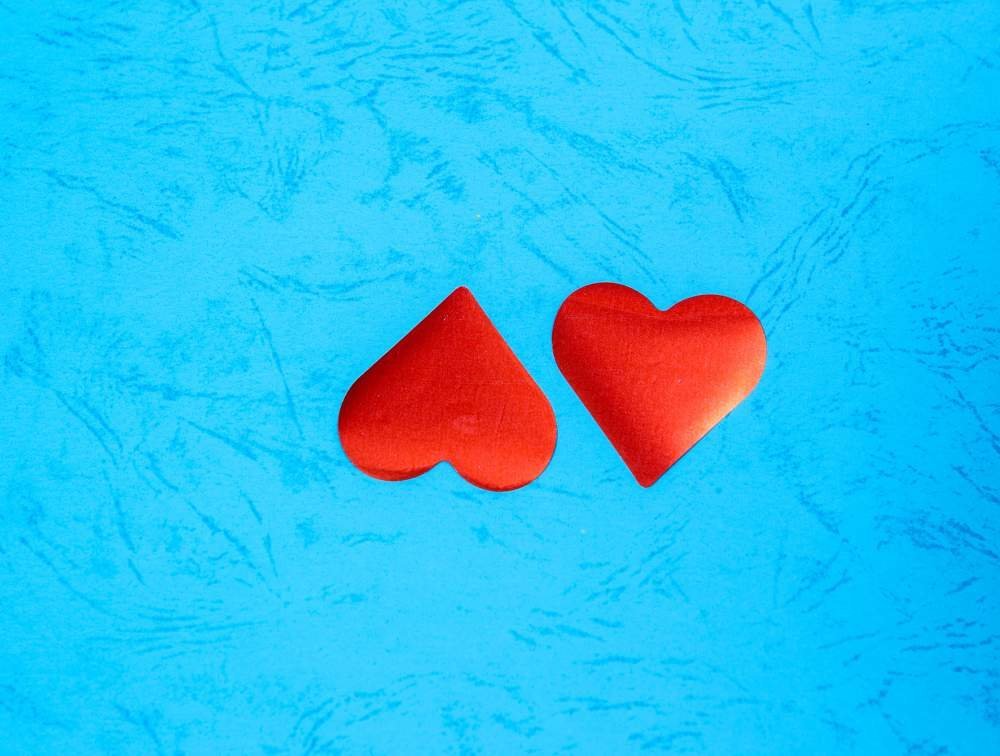 Конфетти фигурное Сердце (d 4 см), цвет красный