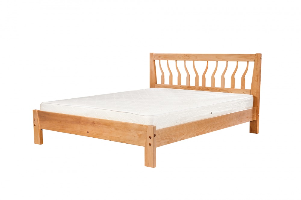 Кровать деревянная из бука серия Любава 1600