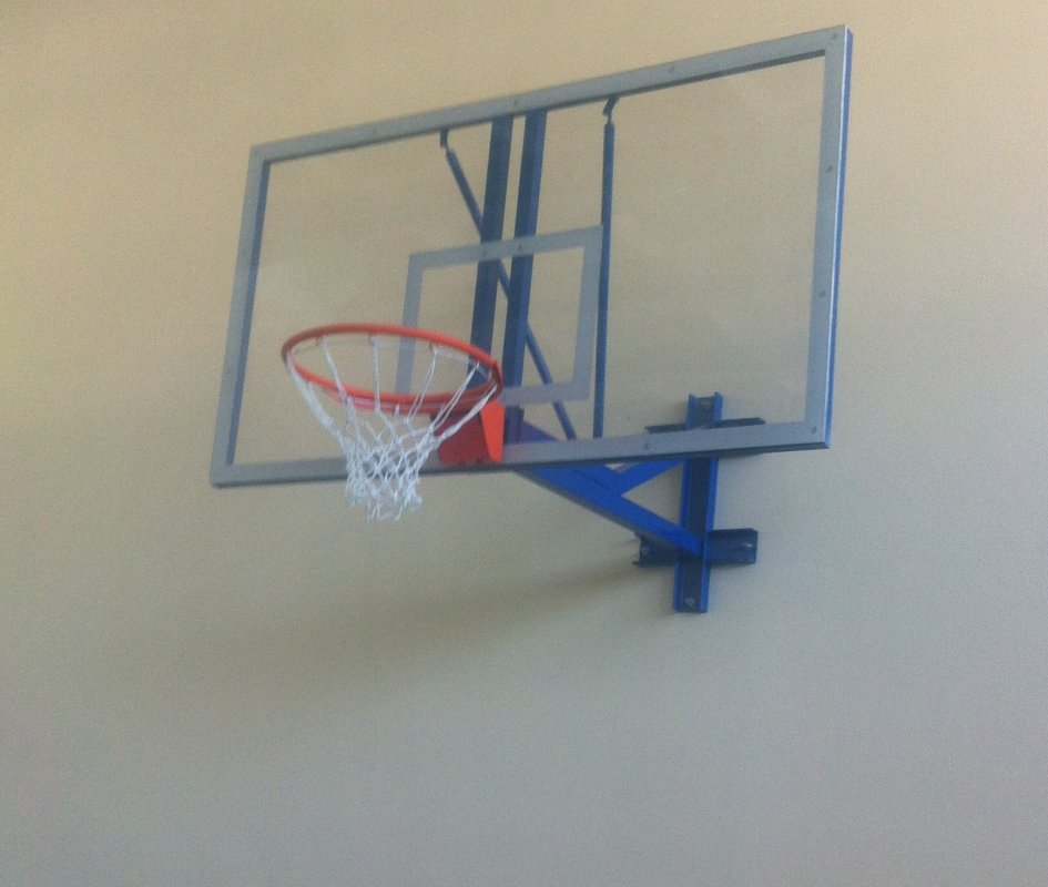 Щит баскетбольный игровой из оргстекла 10мм. 