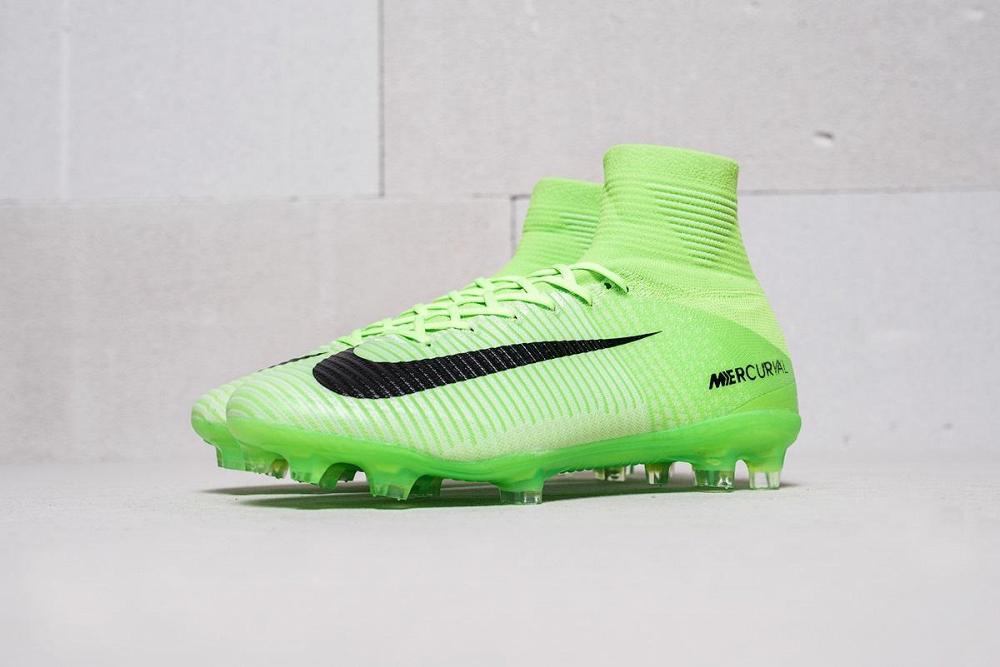 Футбольная обувь Nike Mercurial Superfly V FG