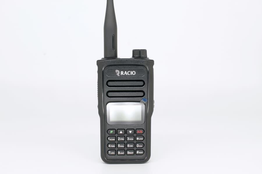 Портативная рация Racio R820 Портативная рация Racio R820