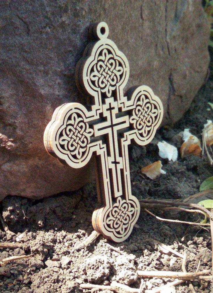 Крест в машину на присоске