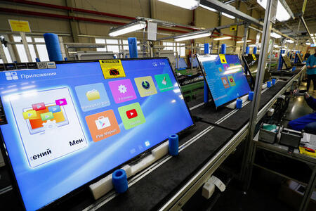 Завод «Телебалт» освоил выпуск новых телевизоров