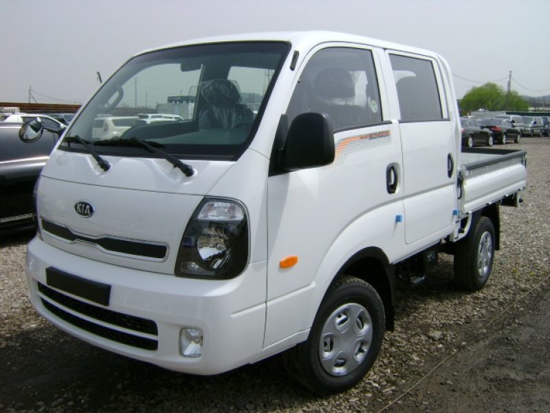Бортовой грузовик KIA BONGO III 4WD НОВЫЙ 2013 г. Бортовой грузовик KIA BONGO III 4WD НОВЫЙ 2013 г.