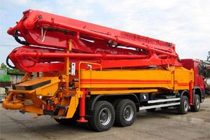 НОВЫЙ АВТОБЕТОНОНАСОС KCP48ZX170 2013 г. на шасси HYUNDAI. НОВЫЙ АВТОБЕТОНОНАСОС KCP48ZX170 2013 г. на шасси HYUNDAI.