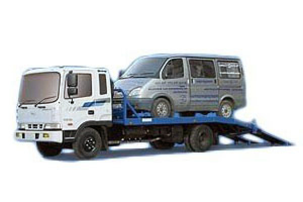 Эвакуатор с ломаной платформой HYUNDAI HD-120 Эвакуатор с ломаной платформой HYUNDAI HD-120