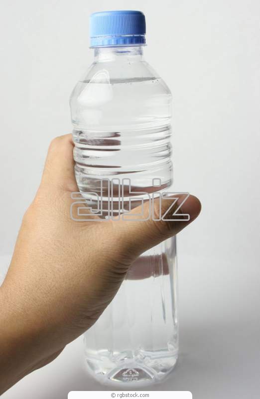 Бутылки из пластика