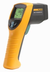 Термометр Fluke 561 Термометр Fluke 561