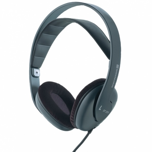 Наушники Beyerdynamic DT 231 PRO Наушники Beyerdynamic DT 231 PRO