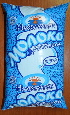 Молоко 2,5%, поли  - пак 1,0 л