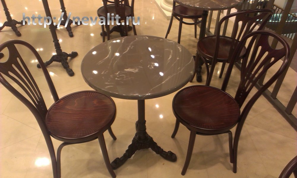 Столы из искусственного камня для ресторанов