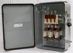 Ящик силовой с рубильником-выключателем и предохранителями ЯРВП-100 (ЯРВ с предохранителями ППН 100А)
