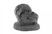 Фигурка из шунгита Кот в кресле (9,5х8см)