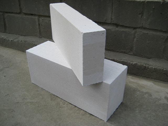 Блоки из ячеистого бетона El-Block