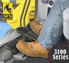 Противоскользящие ленты и покрытия Safety Track® 3100