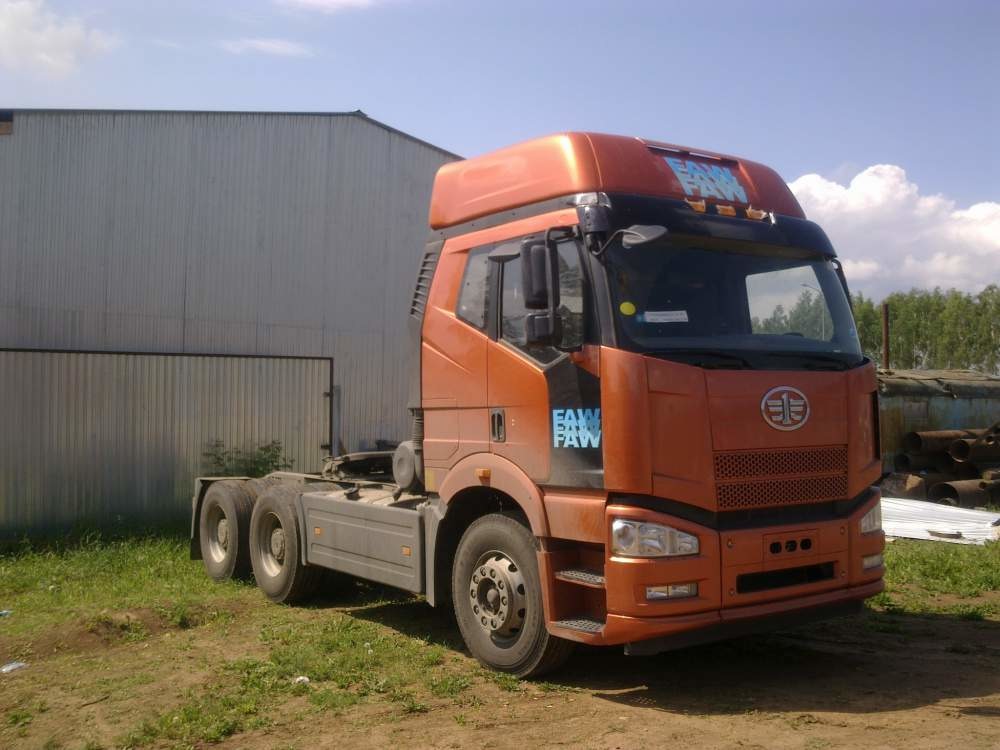 Продажа новых тягачей FAW серии J6P 6x4 Продажа новых тягачей FAW серии J6P 6x4