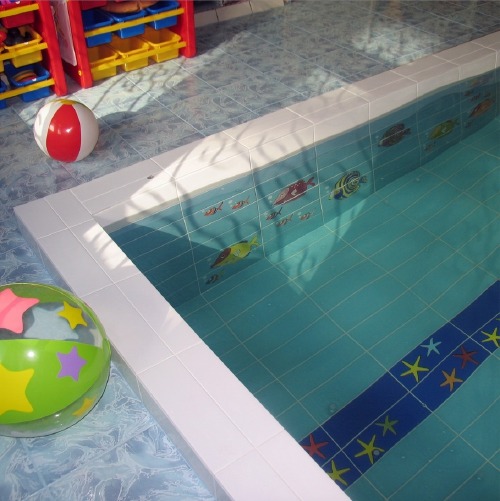 Керамическая плитка 36,5х12 для бассейнов