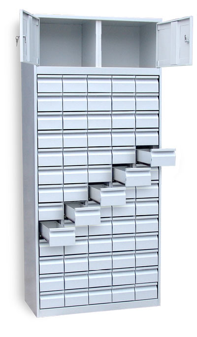 Шкаф картотечный с 65 выдвижными ящиками