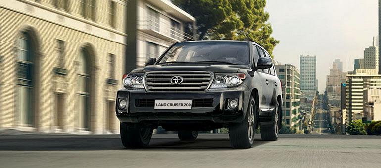 Автомобиль Toyota Land Cruiser 200