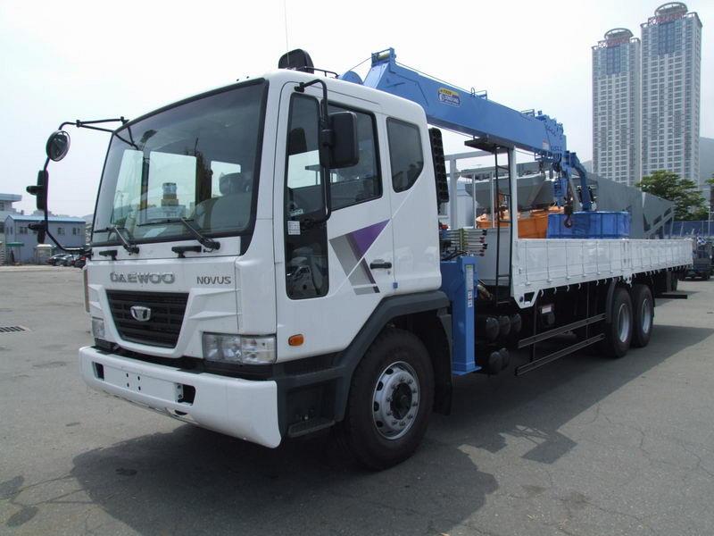 Автоманипулятор Daewoo Novus 11,5 t кран Kanglim KS2056 7,1t