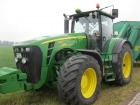 Трактор John Deere 8530