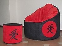 Кресло-пуф и пуфик в японском стиле