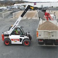 телескопический погрузчик Bobcat T2250 телескопический погрузчик Bobcat T2250
