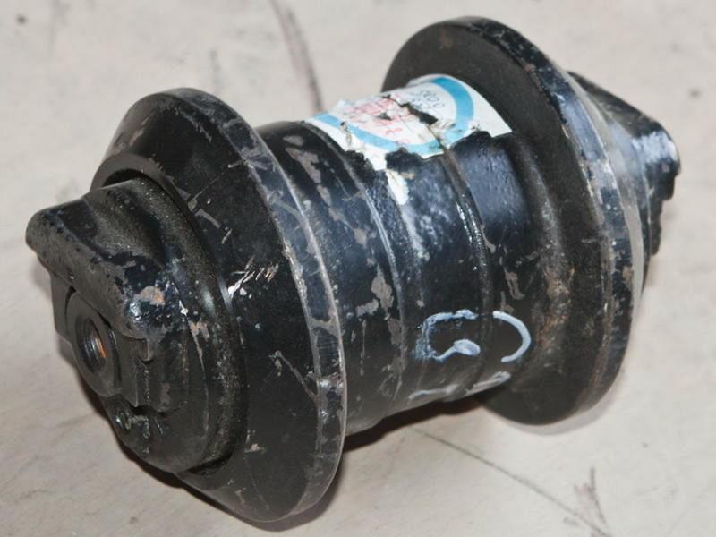 Каток опорный ZX240-3, Hitachi Каток опорный ZX240-3, Hitachi
